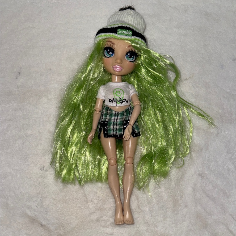 Rainbow High Winter Break Jade Hunter Doll